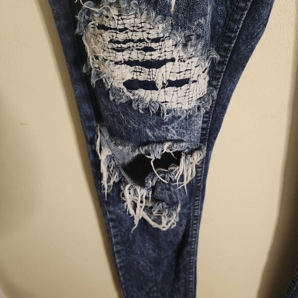 C J Black Skinny Flex Premium Denim Destroyed Distressed Jeans Size 34x32 - Picture 4 of 12